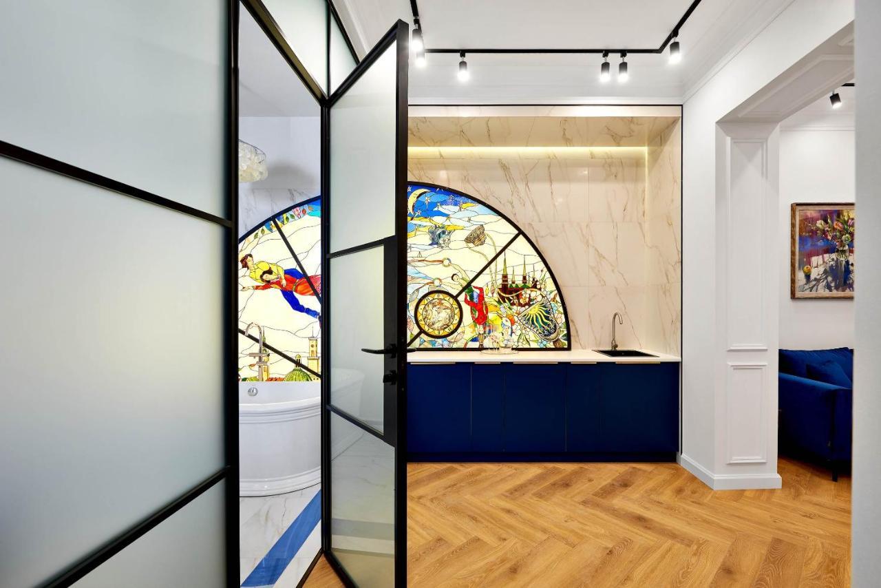 Mola Mola Apart Hotel Лвив Екстериор снимка