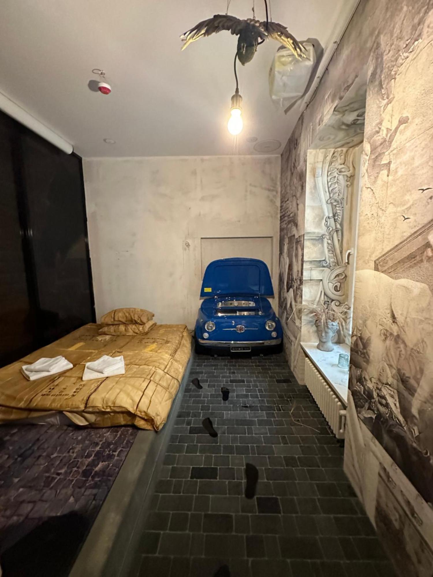 Mola Mola Apart Hotel Лвив Екстериор снимка